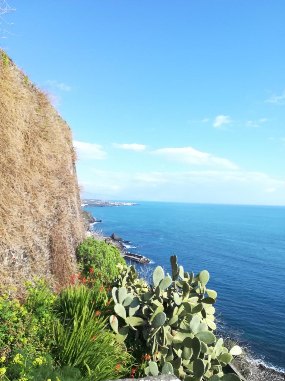 B&B La Spiaggetta Di Stazzo Acireale Exterior foto