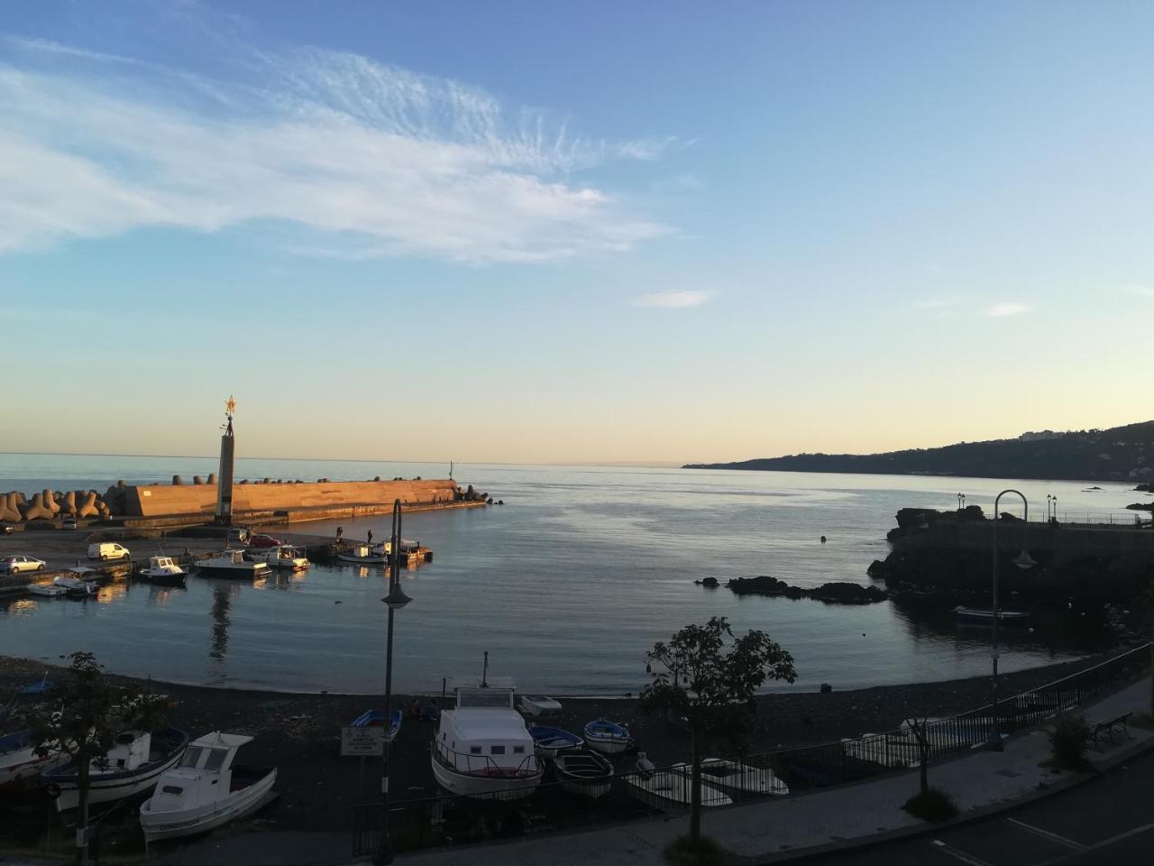 B&B La Spiaggetta Di Stazzo Acireale Exterior foto