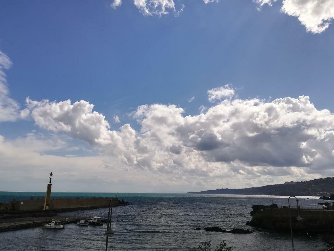 B&B La Spiaggetta Di Stazzo Acireale Exterior foto